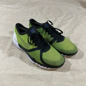 Nike Free 3.0 v4 running shoes